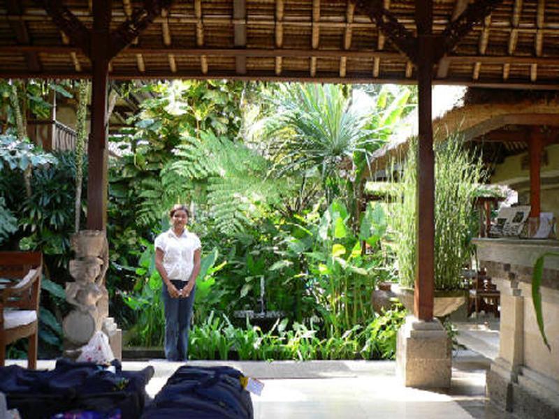 Adi Cottage Ubud Exteriör bild
