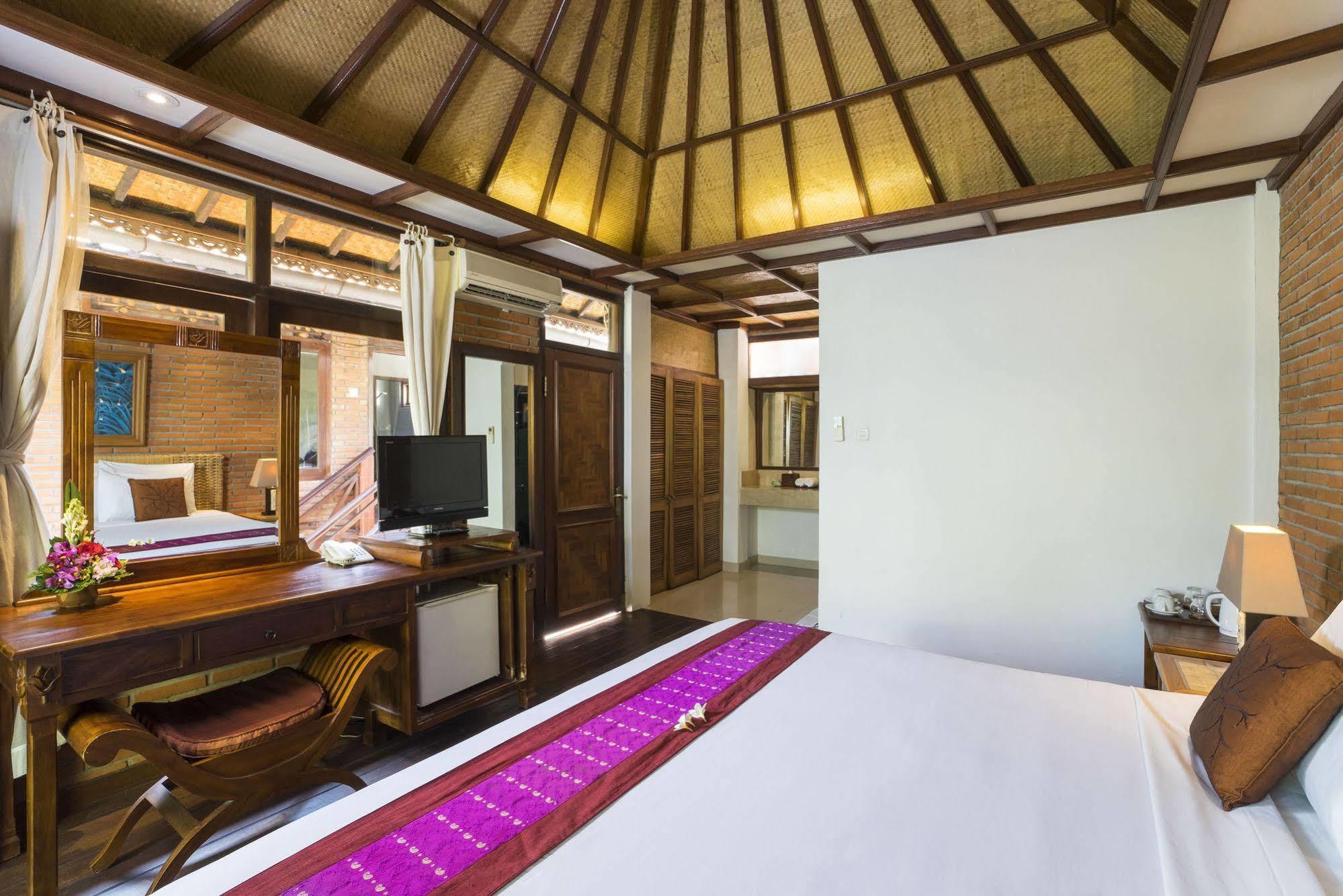 Adi Cottage Ubud Exteriör bild