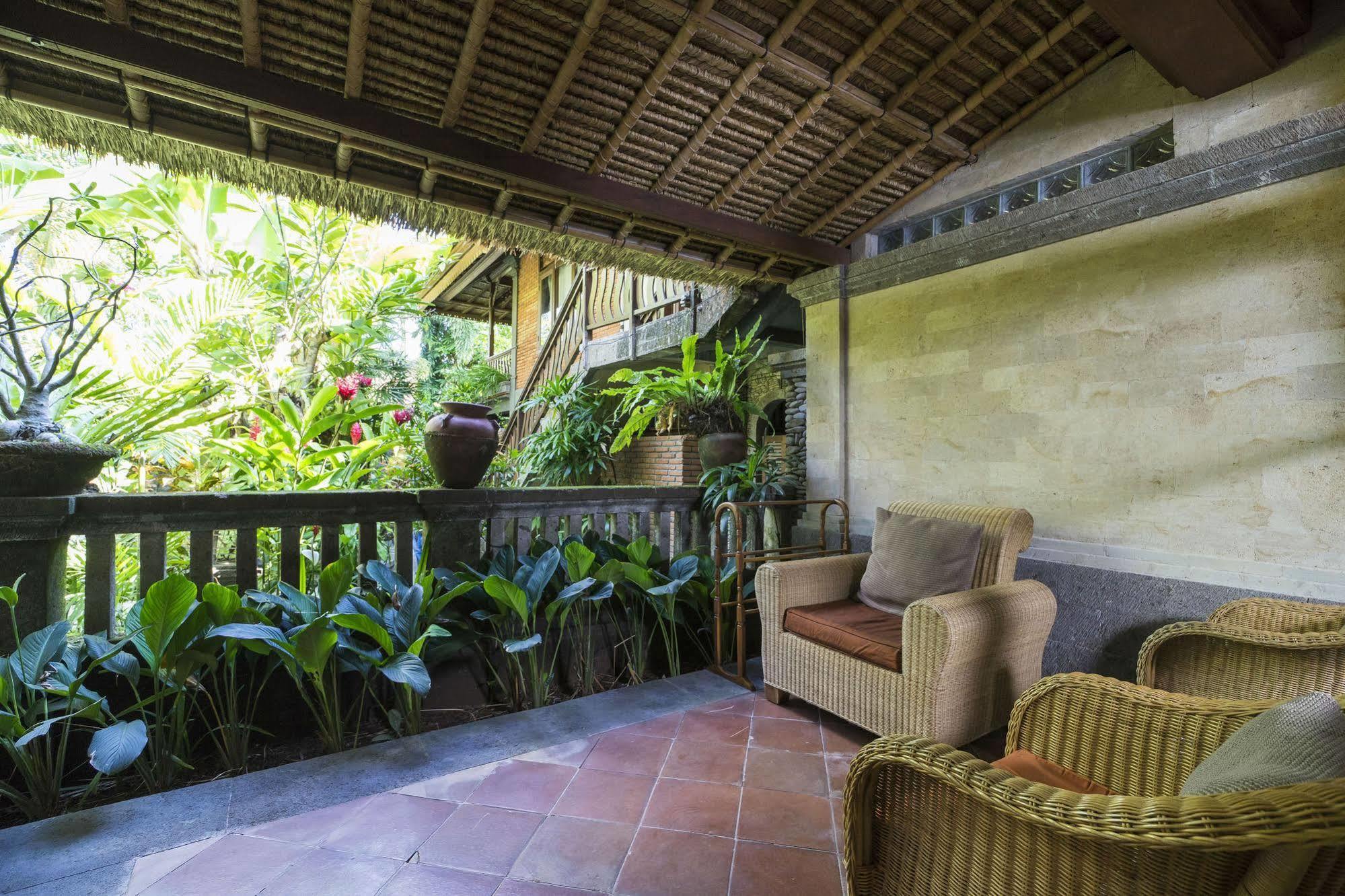 Adi Cottage Ubud Exteriör bild