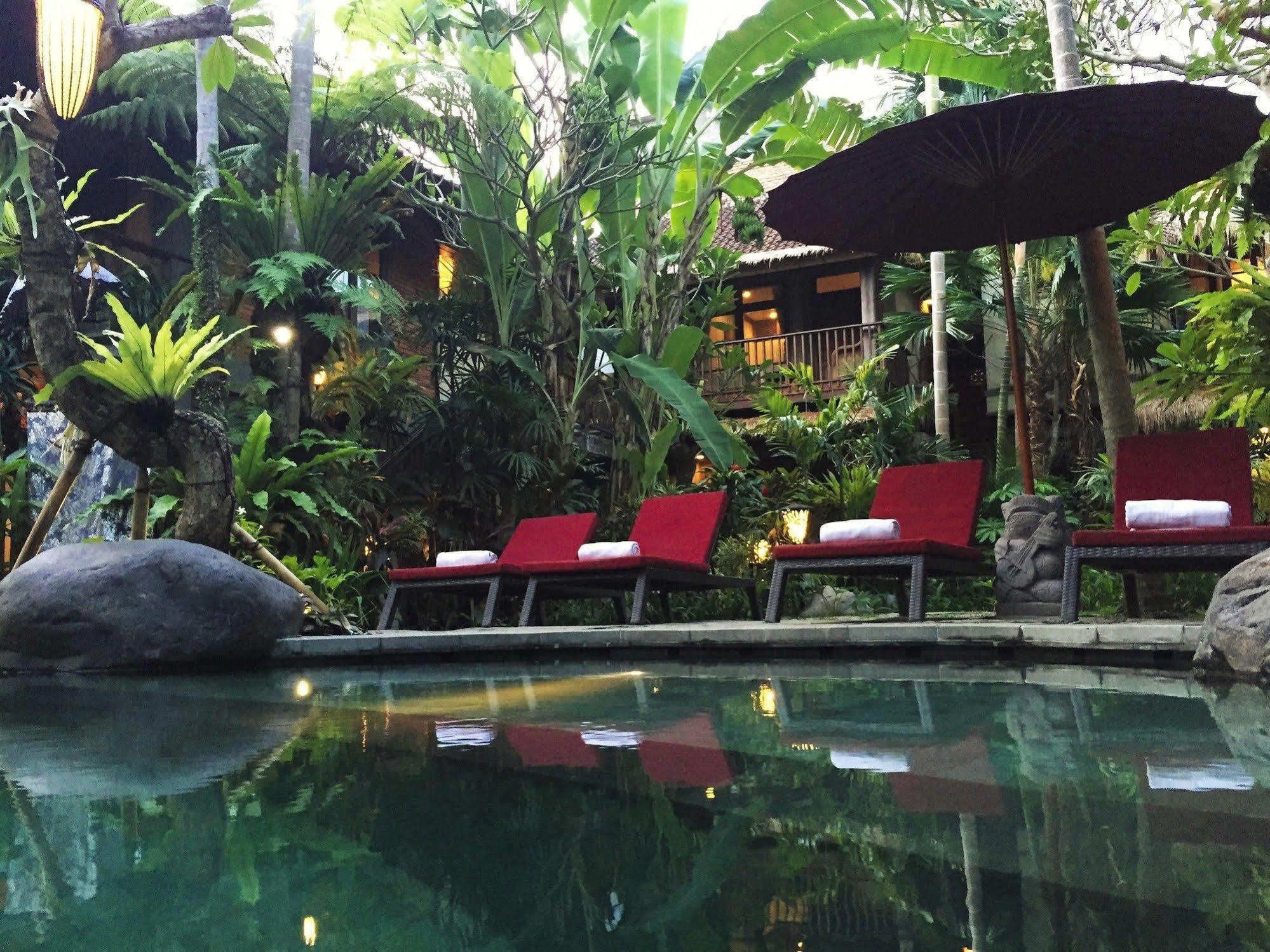 Adi Cottage Ubud Exteriör bild