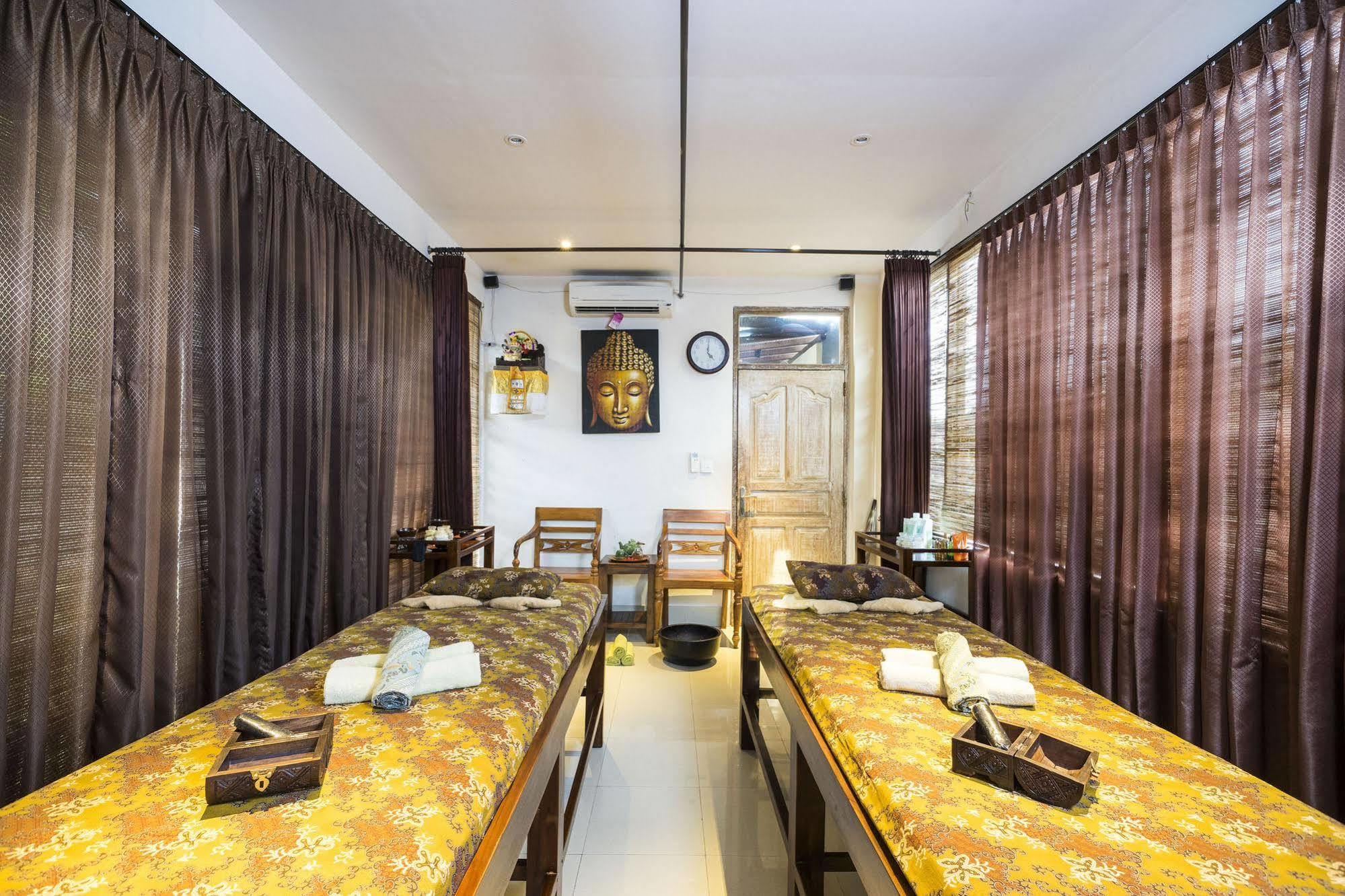 Adi Cottage Ubud Exteriör bild